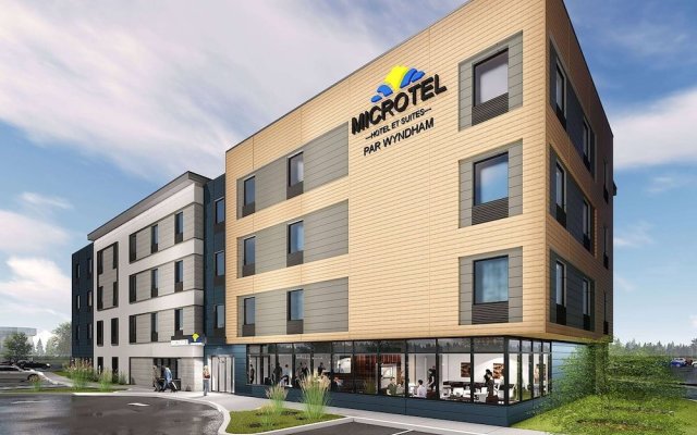 Microtel by Wyndham Lachute