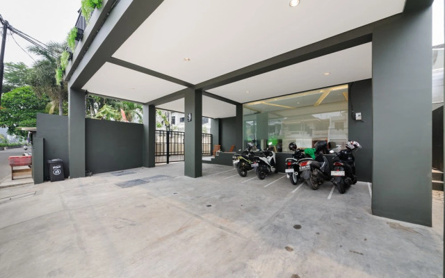 Urbanview Greenville Jakarta