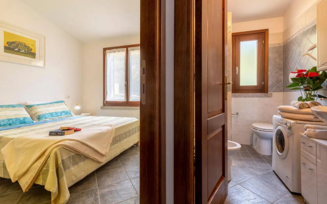 Appartamento con piscina 13