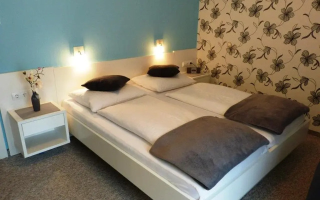 Rooms 73