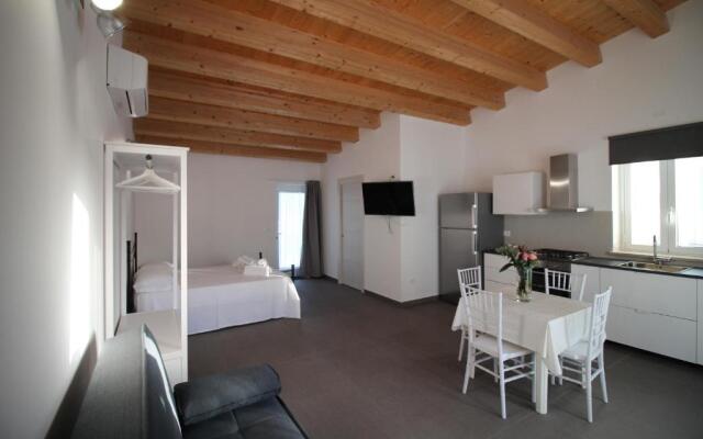 Dimora Savarino Suites with pool