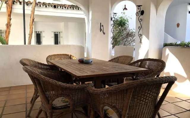 Serinamar - Los Naranjos De Marbella