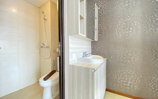 Modern & Cozy 2BR Apartment At Gateway Pasteur