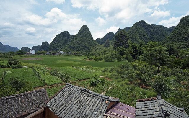 Yangshuo Outside Inn