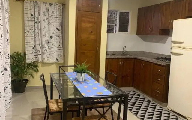 Cozy 2br-2bt Apt Near The Beach And Main Street