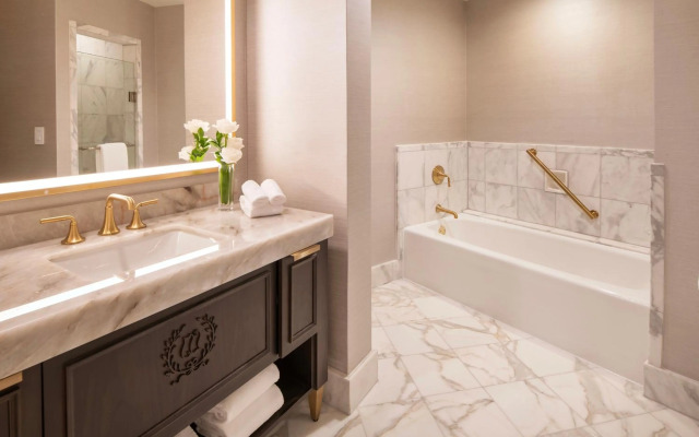 Willard InterContinental Washington by IHG