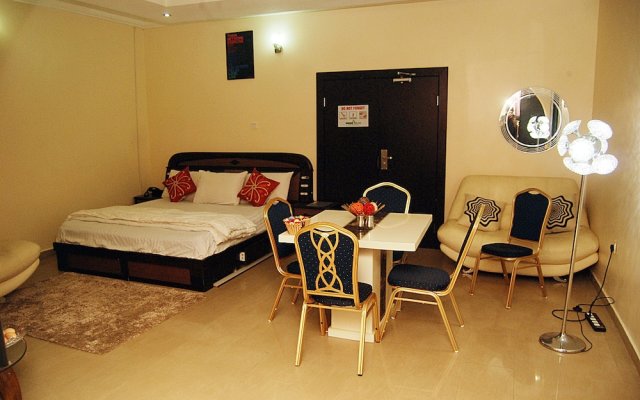 mmmHouse Abuja