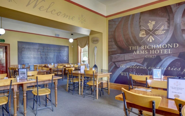 The Richmond Arms Hotel