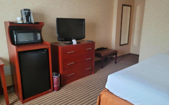 Lynchburg Grand Essential