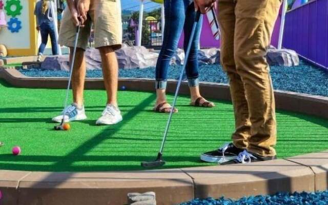 Whispering Pines 412