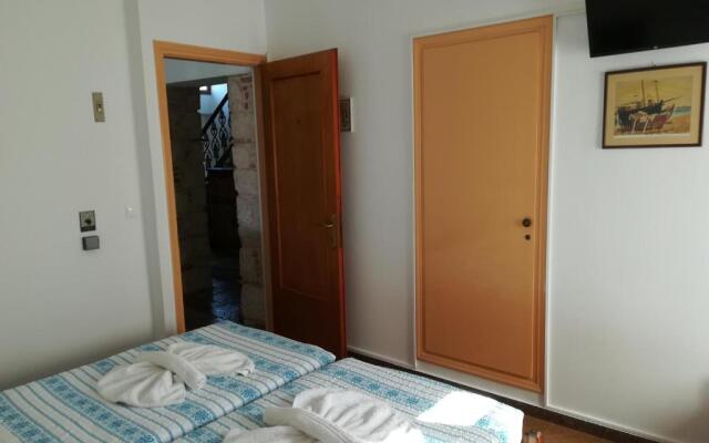 Pythais Hotel