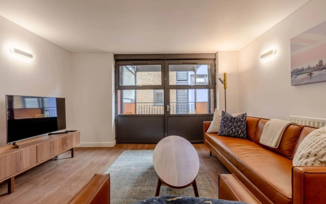 Modern And Spacious 2 Bedroom in Central London