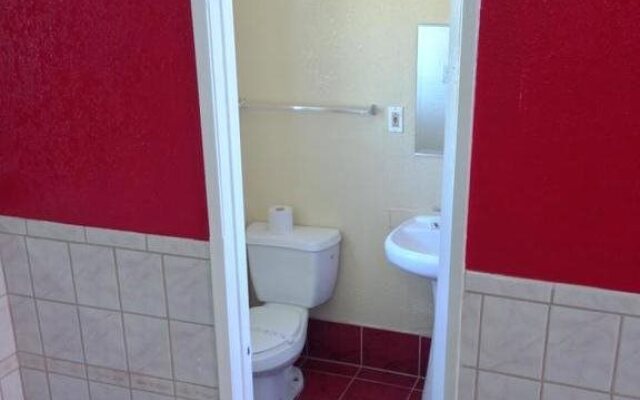 Royal Inn Motel