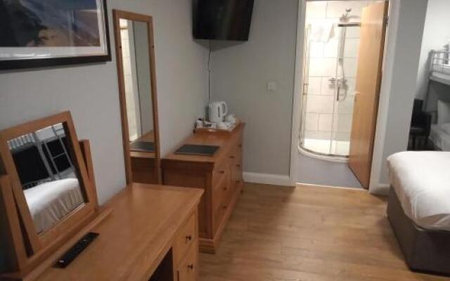 Standing Stones Lodge