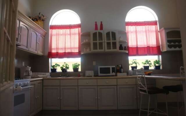Residencia Los Encantos