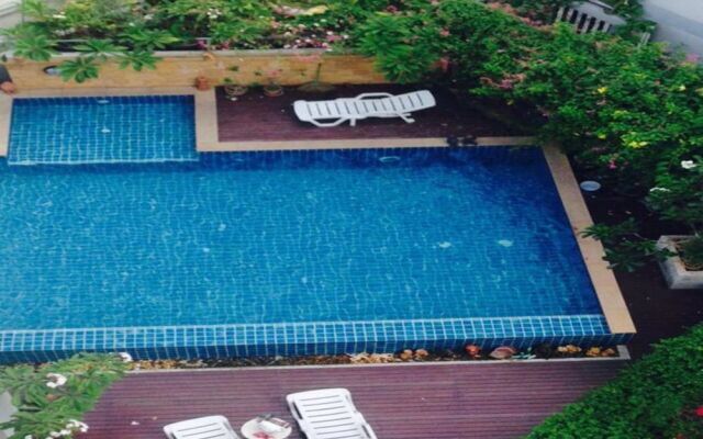 Baan Salin Suites
