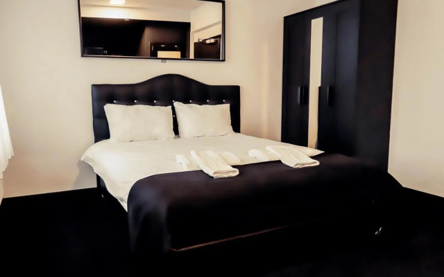 Albert gare du Midi , 29