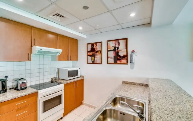 1 Bedroom Apartment Greens