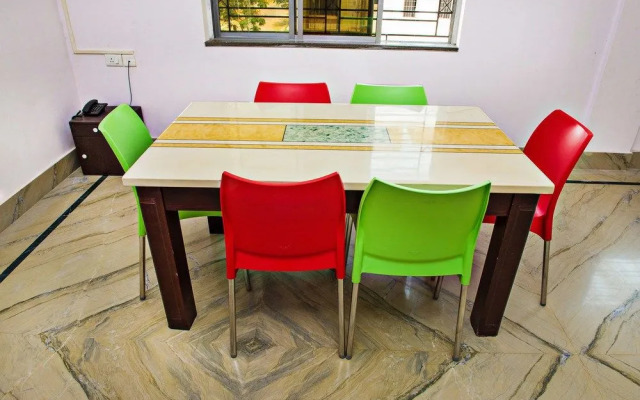 OYO Flagship 9980 Violet Guest House