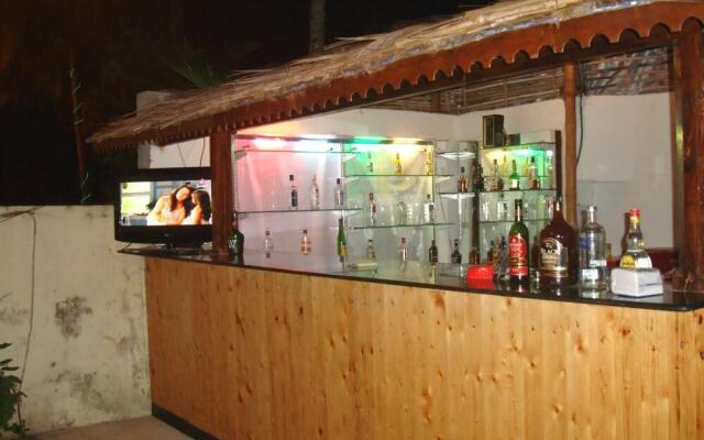 OYO 15651 Silver Palm Resort