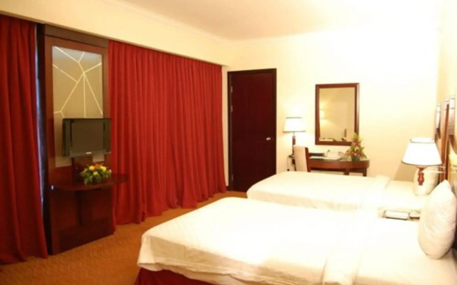 Pacific Palace Hotel