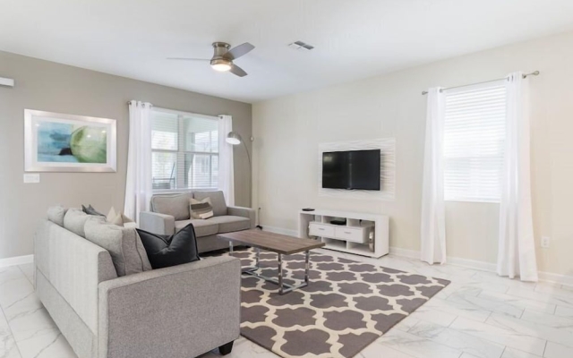 8BR 5BA ChampionsGate Pool Home