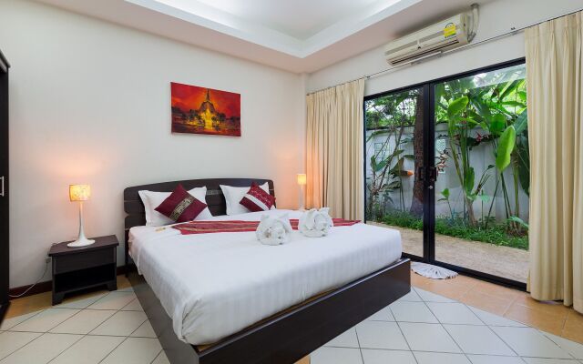 Kata Pool Apartments