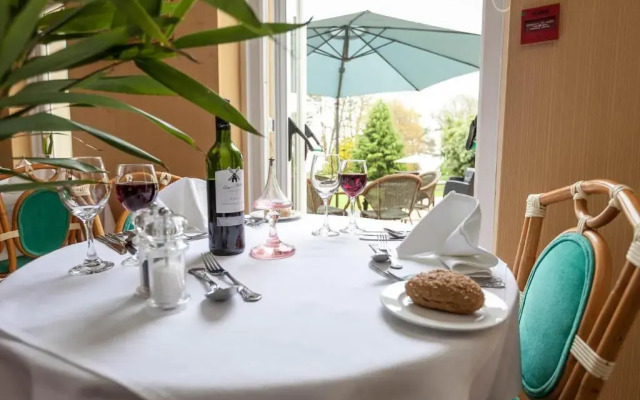 The Hotel Balmoral - Adults Only