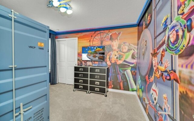 Phillips 8Bed Family Friendly Retreat