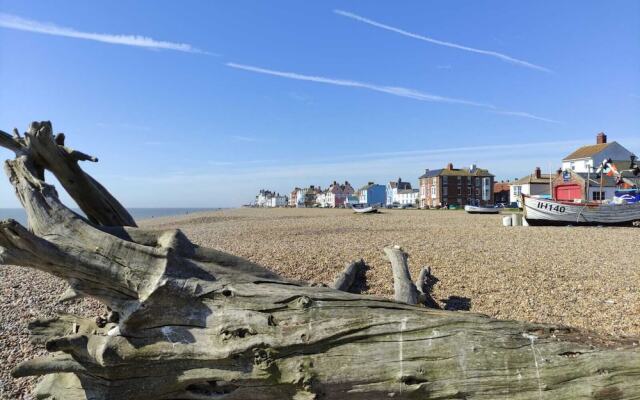 Rest Ashored, Aldeburgh
