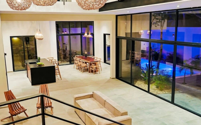 House Tulum Chic and Spacious Villa in the Jungle