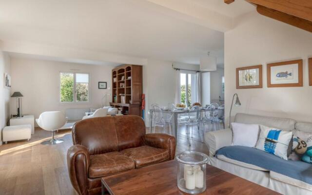 Charmante Maison Pour 11 Personnes a Sarzeau