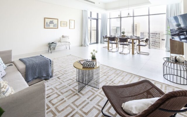 Superior + Luxurious 3BR - Sleeping 8! New!