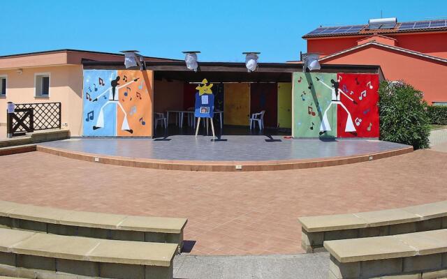 Apartment in Vada near restaurants