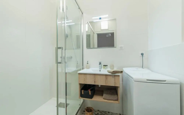 Les Lavandes - INH 37868