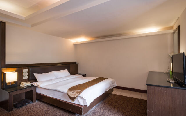 The Enterpriser Hotel
