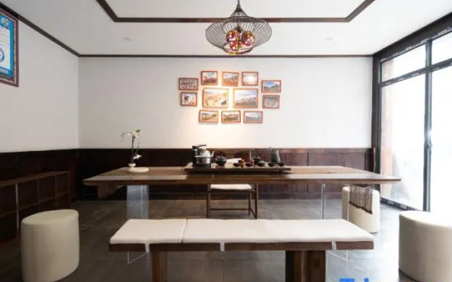 WooYee · Woye Mountain Residence (Four Girls Mountain Store)