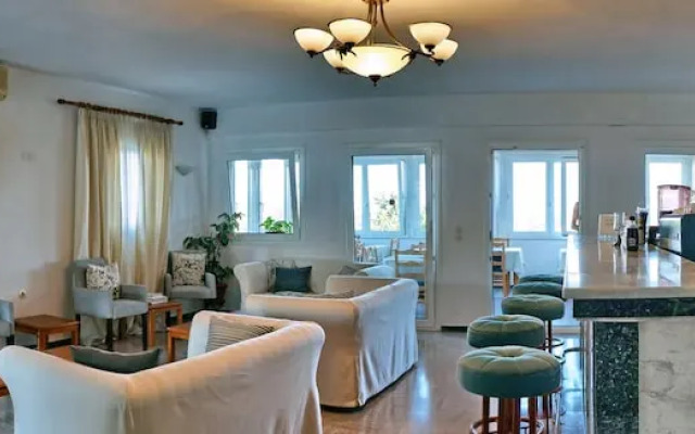 Akti Hotel & Apartments