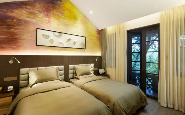 Yuanlifetel.West Lake