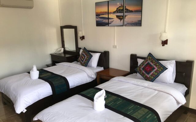 Jasmine Vangvieng Hotel