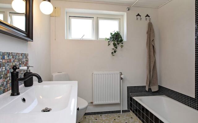 10 Person Holiday Home in Rødvig Stevns