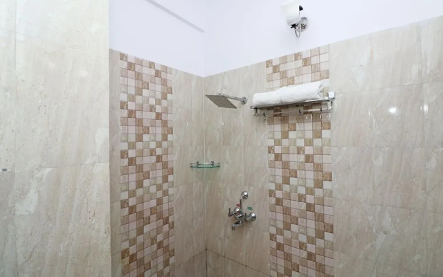 Pine Oak Resort By OYO Rooms