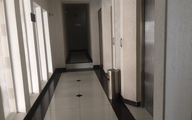 Modern SaiGon Hotel 2