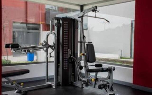 Beautiful Apartment Furnished - Great Location - Swimming Pool Gym Wifiaa