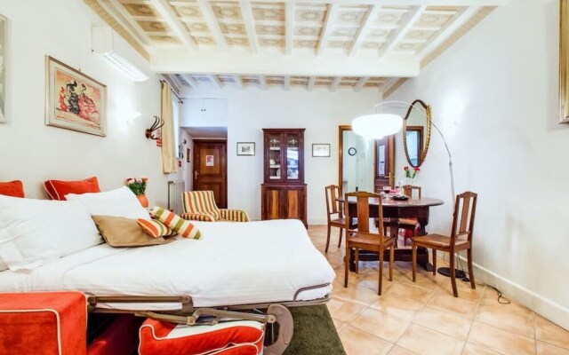 Elegant 1Br Flat in Amazing Central Location!