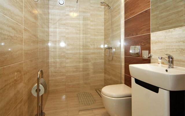 HoliApart Gdanska 19