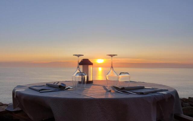 Faro di Punta Fenaio