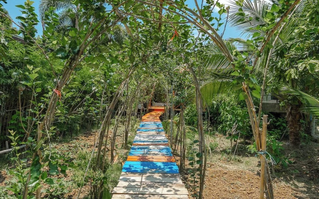 Coco Paradiso Phuket Hotel