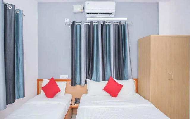 OYO 15016 Hotel City Plaza