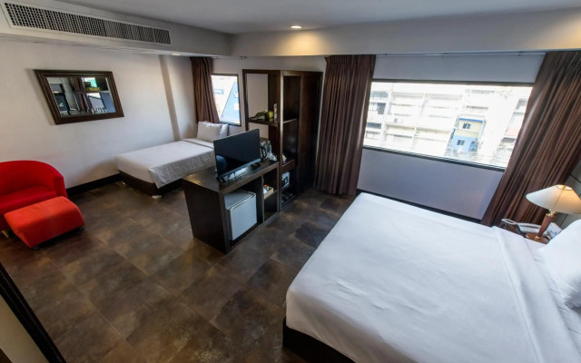 Nanda Heritage Hotel